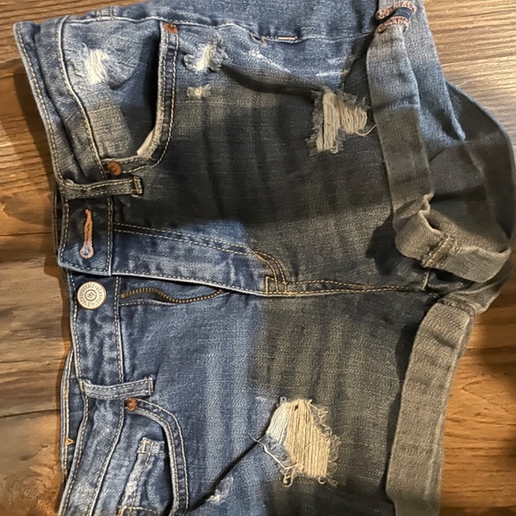 Clothes - Picture 2 of 16